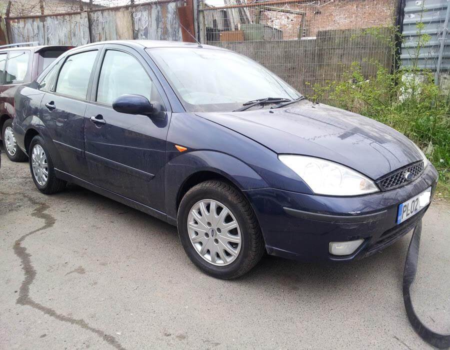 Ford Focus breaking parts Ghia