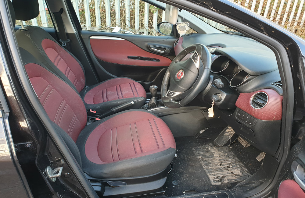 Fiat Punto EVO Breaking Parts Spares 2009-2012 1.4 Black Dynamic