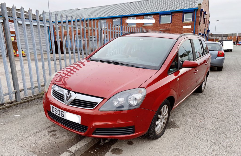 Vauxhall Zafira Club Breaking Parts Spares MK2 B 2005-2014 M25 Z50C