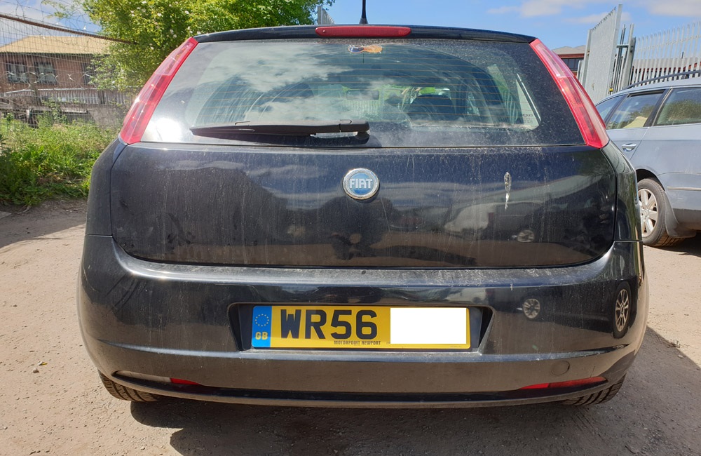 Fiat Grande Punto Dynamic 8V breaking spares parts 2006-2011 Black