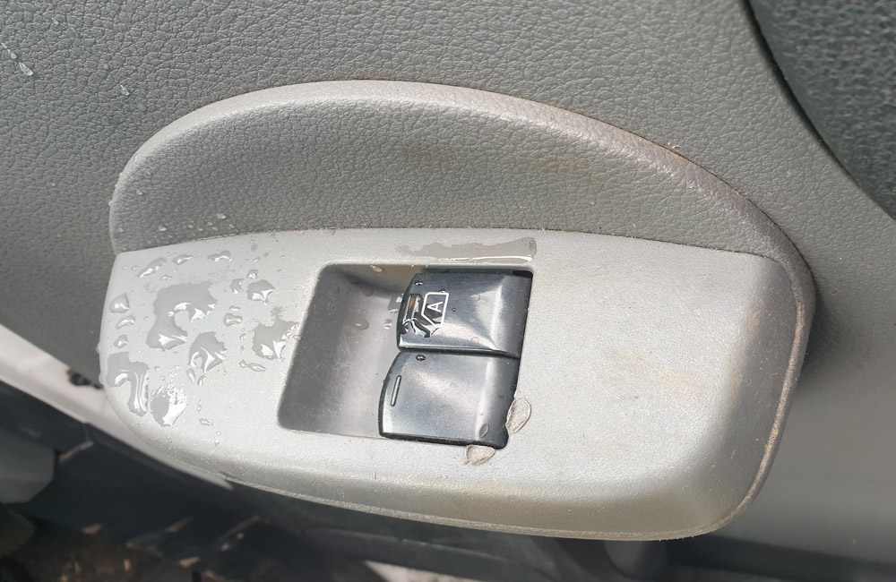 Nissan NV200 Acenta DCI Window switch driver side front