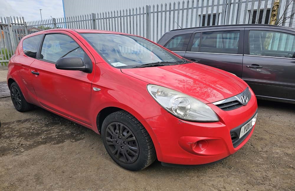 Hyundai I20 MK1 Breaking Parts Spares 1.2 Petrol Red BH 3 Door 2009-2012