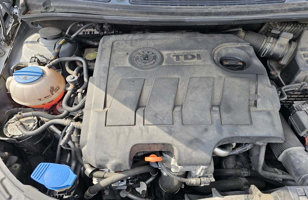 Skoda Roomster Breaking Spares Parts 2010-2015 Grey 1.6 TDI