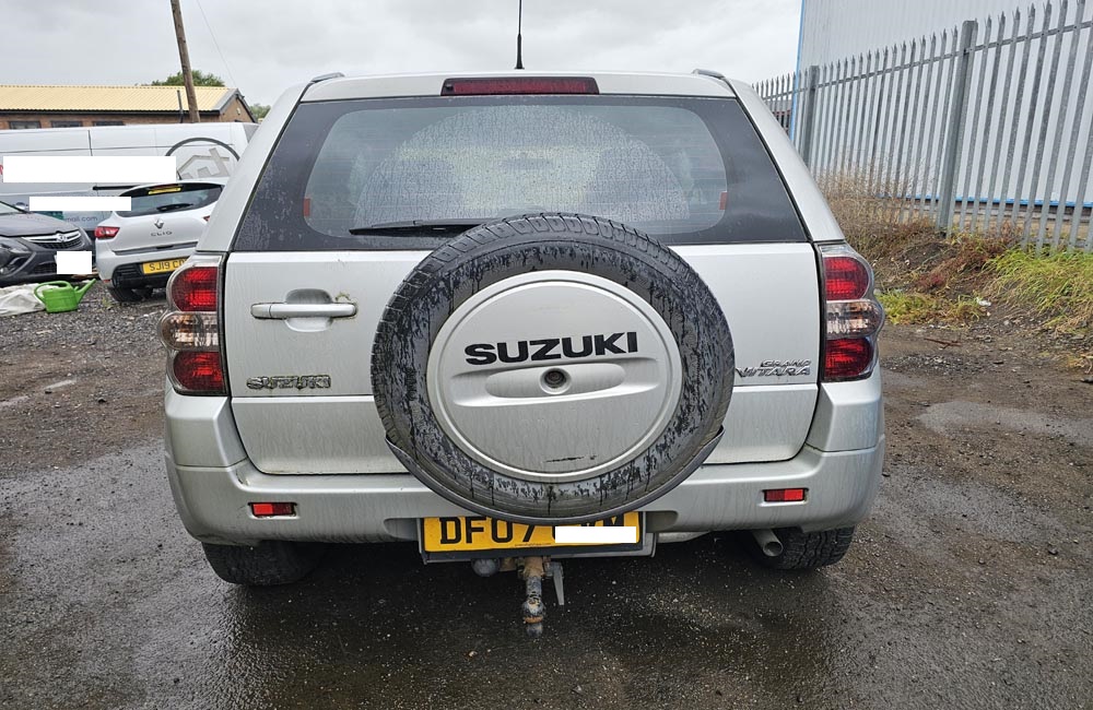 Suzuki Grand Vitara MK3 Breaking Parts Spares Silver Z2S 3 Door 2005-2009